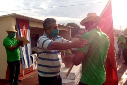 Abanderan brigadas agropecuarias en Villa Clara