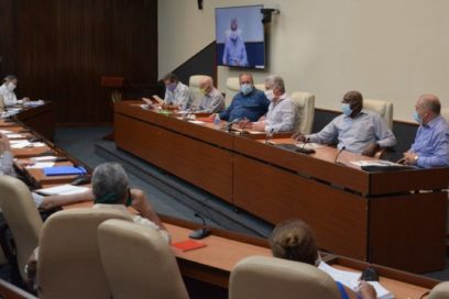 Díaz-Canel: actuando con responsabilidad es como más podemos aportar a salvar vidas humanas