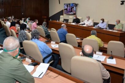 Cuba trabaja sin descanso para enfrentar la COVID-19