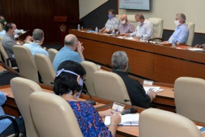 Insiste Díaz-Canel en la necesidad de actuar con cooperación, disciplina y responsabilidad