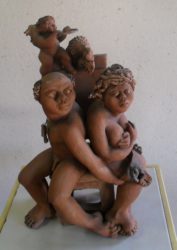 Las obras de Martha tienen un singular aliento feminista, anclado en nuestras raíces afrocubanas y en el tratamiento del sincretismo entre las culturas española y africana.
