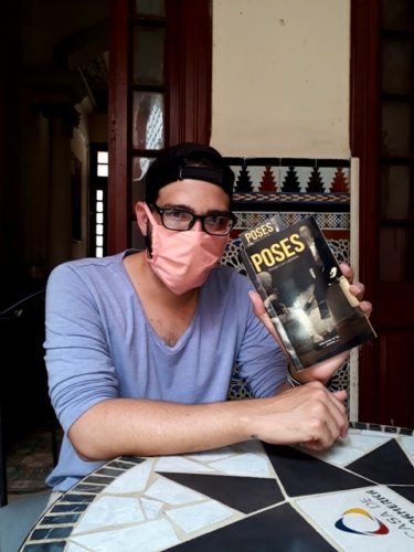 El joven poeta Norge Labrada opina que el arte es una tabla de salvación en los actuales momentos. Foto: Lianne Fonseca