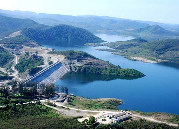 El Trasvase Este-Oeste, obra que mediante cientos de kilómetros de túneles, canales y puentes-canales hace del agua un recurso de todos en la provincia holguinera. Foto: Elder Leyva/¡Ahora!