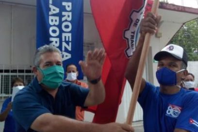 Primero de Mayo: en casa y también en el surco (+Fotos)