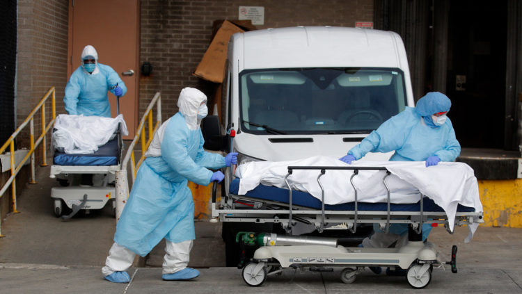 La pandemia se ha cobrado la vida de al menos 5.148 personas en Estados Unidos. Foto: Brendan Mcdermid / Reuters