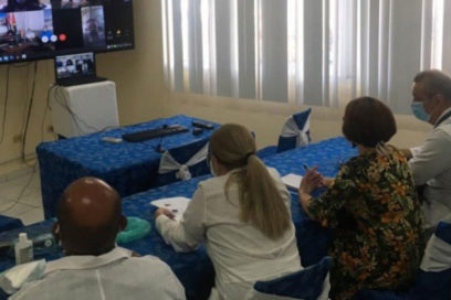 Cuban experts exchange with their foreign counterparts concerning the pandemic
