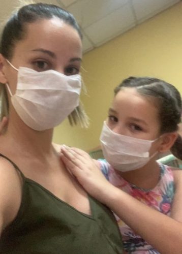 La última foto de Yenifet y Vanesa, antes de salir de alta clínica.