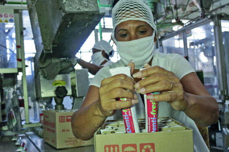 Unidad Empresarial de Base (UEB) Crema Dental. Foto: Heriberto González