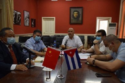 Cuba y China por ampliar sus vínculos económicos