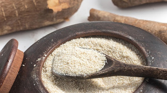 Harina de yuca obtenida industrialmente. Foto: Mesa Redonda