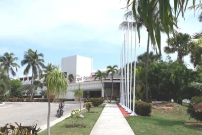 Titular de Turismo felicita a trabajadores de Paradiso y Sol Palmeras
