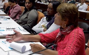 Enedina Cárdenas Olivero, taxista y siempre defendiendo los derechos de la mujer. Foto: Cortesía de la entrevistada