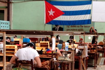 Contrapunteo holguinero del tabaco y el amor (+ Fotorreportaje)