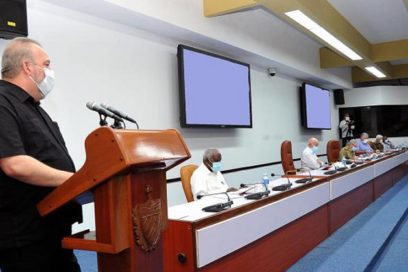 Presidió Raúl reunión del Buró Político donde se analizaron propuestas para la recuperación post COVID-19