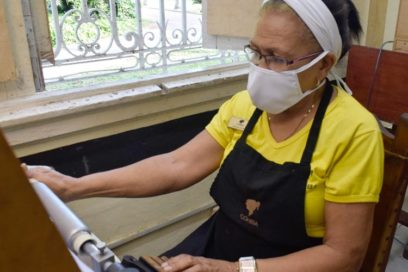 RETRATOS: La maestría de una tabaquera