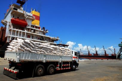 Cumplimientos en la rada