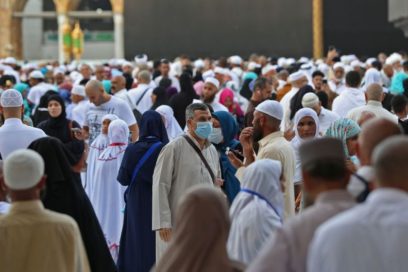 Adopta Arabia precauciones para proteger la población y peregrinos
