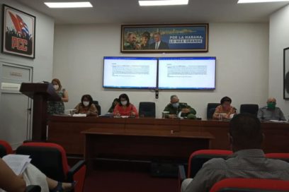 La Habana enfrenta la COVID-19 sin descuidar el dengue