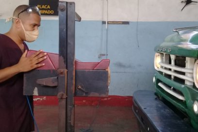 Revisión técnica automotor  se “ajusta” en Santiago de Cuba