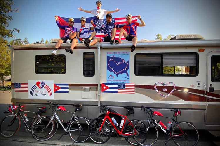 El punto de partida fue la ciudad de Seattle, desde donde recorrerán casi cinco mil kilómetros, hasta Washington DC. Foto: Tomada de Prensa Latina