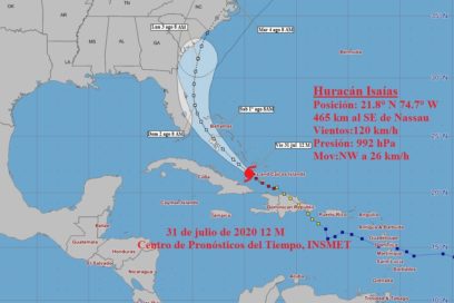 Huracán Isaías deja afectaciones por penetraciones del mar en Baracoa