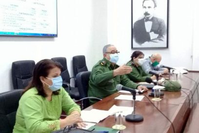 Examinan reaperturas y cambios de los servicios en La Habana