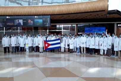 Azerbaiyán recibe a miembros de brigada médica cubana Henry Reeve (+Fotos y Video)