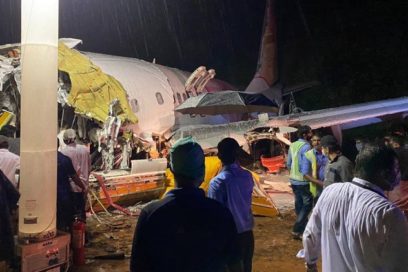Avión con 190 pasajeros se parte en dos durante aterrizaje