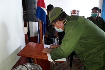 Leal en la memoria agradecida de Holguín (+ Fotos)