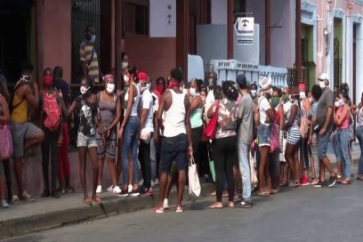 Santiago de Cuba: todos contra unos pocos