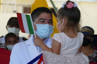 Doctor Santines: un verdadero héroe entre los pineros (+ Fotos)