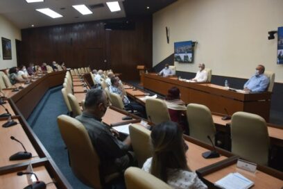 Intensifican las pesquisas y el aislamiento
