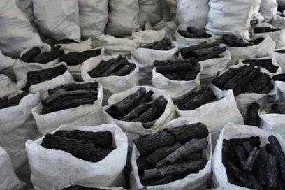 Carbón vegetal, rubro exportable en Villa Clara