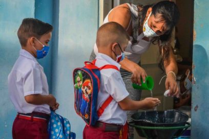 En las aulas alegría y precaución (+ Fotos)
