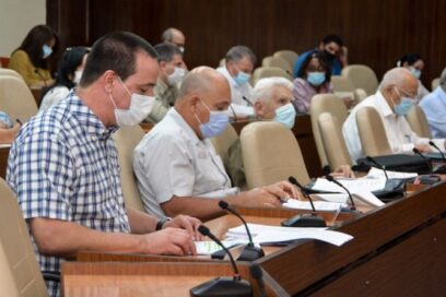 No confiarnos y mantener el rigor en el enfrentamiento a la COVID-19
