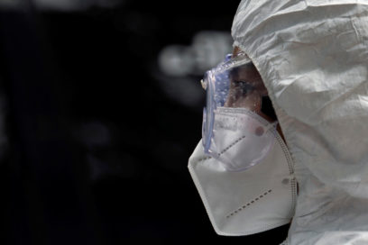 Investigadores afirman que mutación de coronavirus es más contagiosa