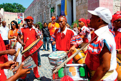 La Cultura no detiene su obra