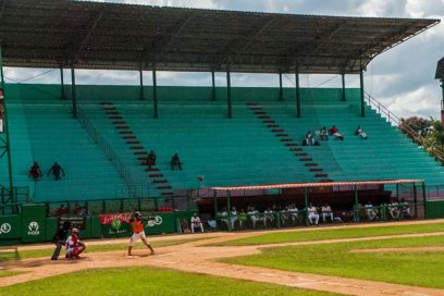 Out 27: Estadios vacíos, alma llena