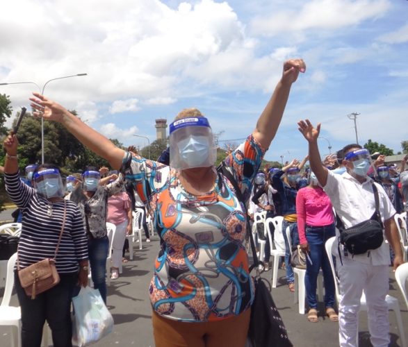 Dispuestos a dar batalla por la vida frente a la pandemia. Foto: Jorge Pérez Cruz