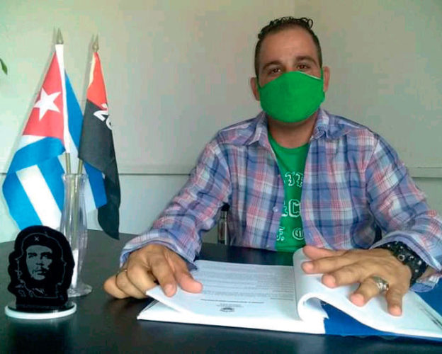 Yuniel, sindicalista en el combate contra la COVID-19. Foto: José Luis Martínez Alejo