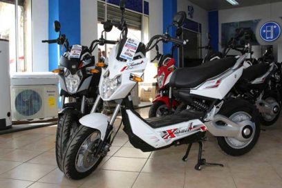 Cuba comercializa nuevo modelo de motos eléctricas vietnamitas