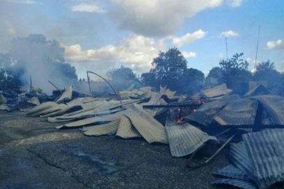 Sofocan incendio de grandes proporciones en santiaguero municipio de Mella