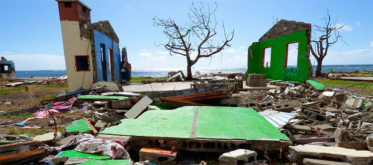 “Un infierno inhabitable” será el futuro de la Tierra, afirma la Organización de Naciones Unidas, si no se enfrenta resueltamente el cambio climático, causante de desastres que cada año afectan a más millones de personas en todos los continentes. (En la foto, un lugar de Fiji tras el paso del ciclón Winston, en el año 2016). Foto: Tomada de Noticias ONU