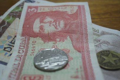 CIMEX anuncia medidas de preparación para unificación monetaria