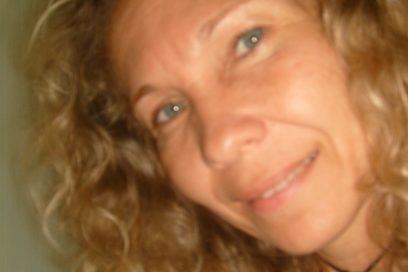 Elizabeth Lores, dos veces cuidadora de sonrisas