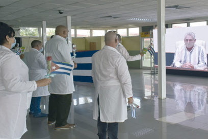 Regresan nuestros médicos, Cuba queda en Dominica (+ Fotos)
