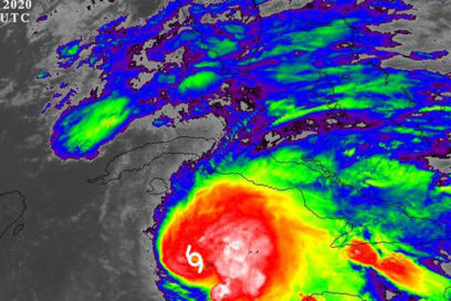 Aviso 18: Eta continúa intensificándose