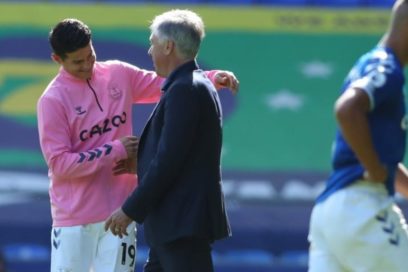 Ancelotti halaga a James
