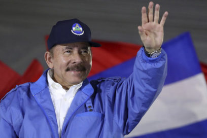 Felicitan Raúl y Díaz-Canel a Daniel Ortega por su cumpleaños