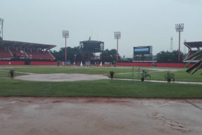 Out 27: La lluvia salió primero que las Estrellas